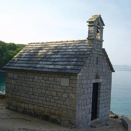 Villa Ivas Milna (Brac)